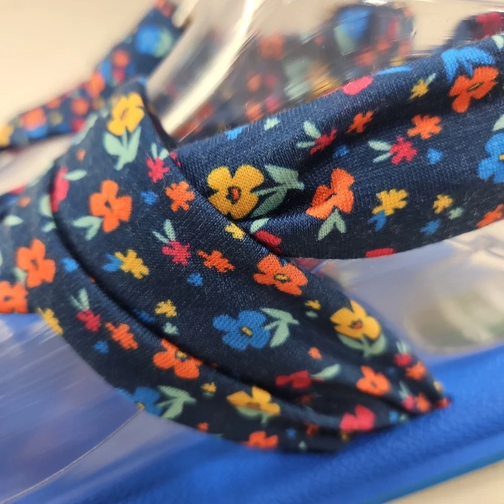 Sanuk Yoga Sling Burst Girls Youth Sandal Size 6-7 Blue Floral Flip Flop 1093851